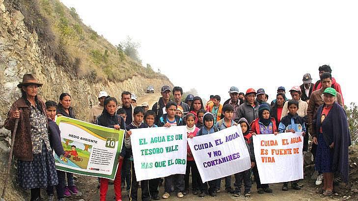La Libertad: Población de Huaylillas acata paro contra empresa minera 