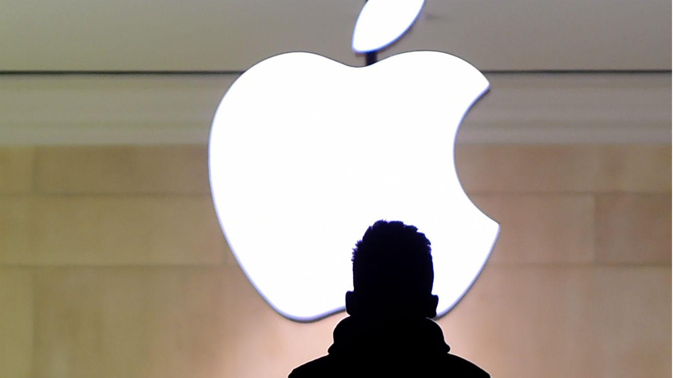 FBI desbloqueó iPhone de autores de matanza de San Bernardino