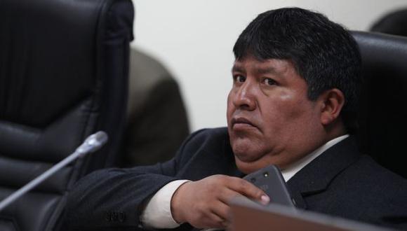 Fiscal pide levantar inmunidad de congresista Emiliano Apaza