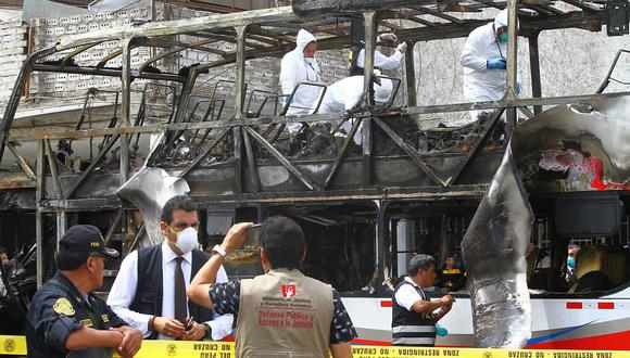Ministerio Público terminó con la identificación de los fallecidos del bus incendiado en Fiori 