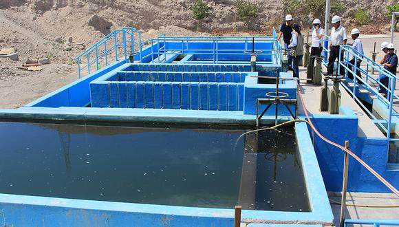 Cada habitante de Moquegua recibe al día 250 litros de agua