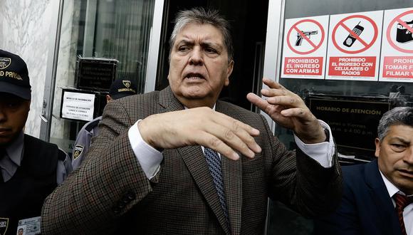 Alan García: Poder Judicial dicta impedimento de salida del país por 18 meses en su contra (VIDEO)