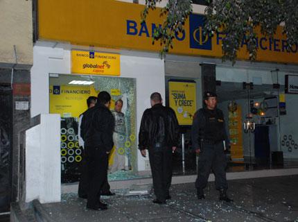 Frustran robo de cajero automático en Surco