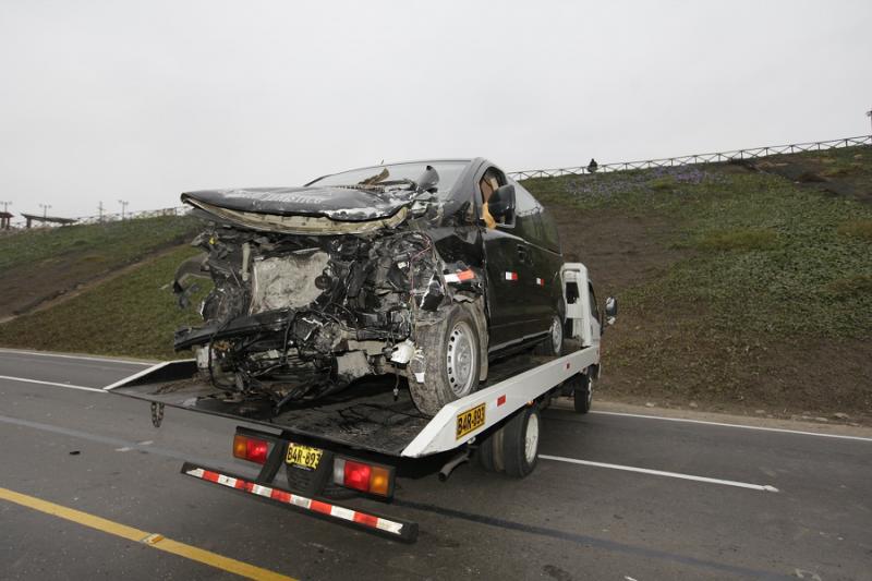 Accidente en la Costa Verde deja tres heridos 