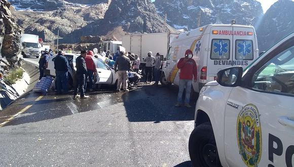 Hermanos viajan a Huancavelica  huyendo del COVID-19 y mueren en Carretera Central