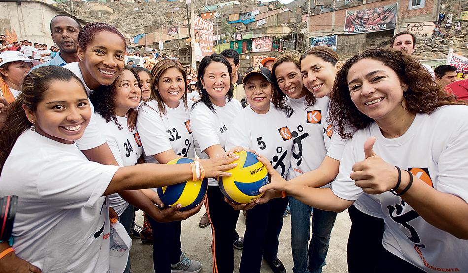 Fujimoristas salen en defensa de Keiko Fujimori ante ataques de Nadine Heredia 