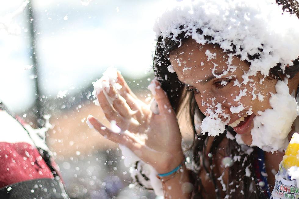 Cusqueños y turistas celebraron así el último día de Carnavales (FOTOS)