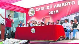 Alcalde Cristhian Cuadros  rinde cuentas y anuncia obras en La Joya