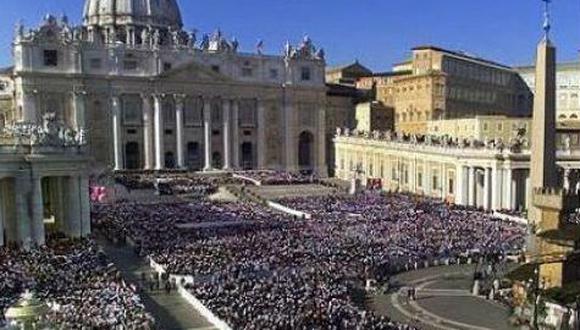El Vaticano encuesta a fieles sobre divorcio y matrimonio gay
