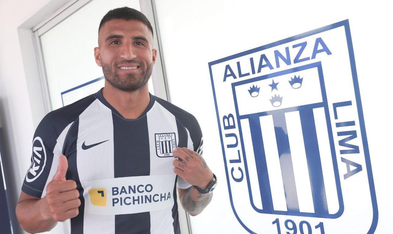 El volante jugará la Copa Libertadores 2020 con Alianza Lima. Llega procedente del fútbol chileno.