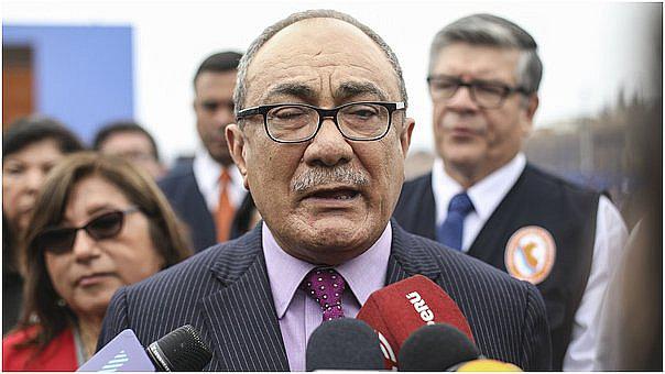 Idel Vexler: “En cinco meses no puedo arreglar 55 mil locales escolares” (VIDEO)