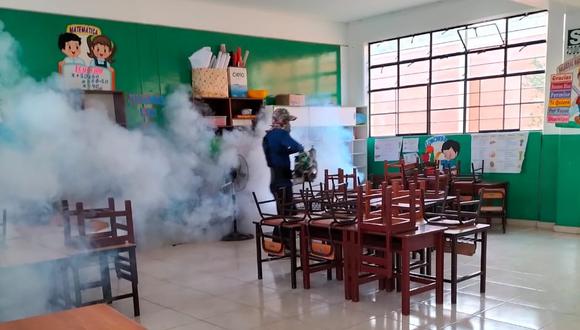 Padres piden fumigar colegios por casos de dengue en Nasca