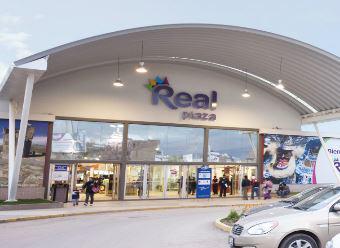 Juliaca: Disminuyeron  ventas en Real Plaza durante Candelaria