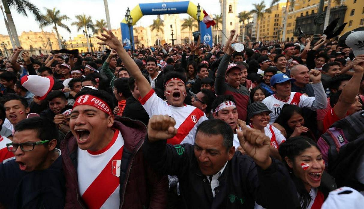 Perú vs. Chile: El partido se podrá ver en pantalla gigante en la plaza de Armas de Lima