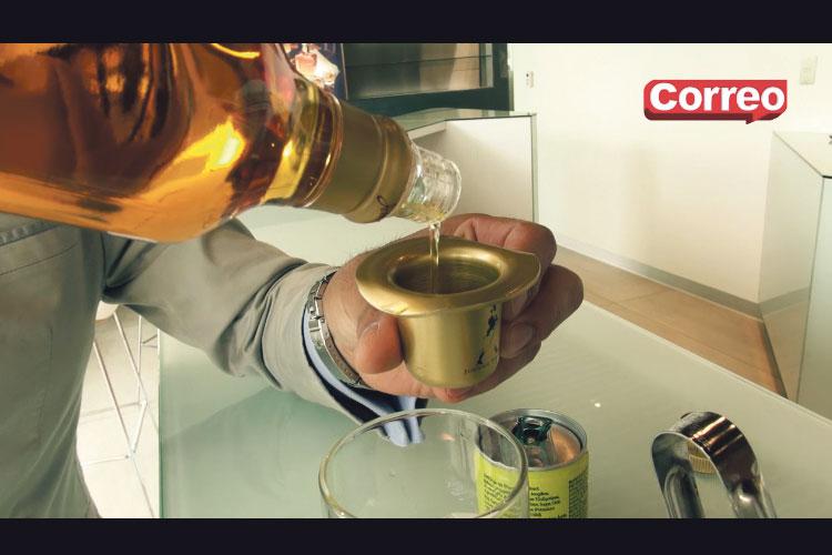 ¿Cómo se debe tomar Whisky? El experto responde