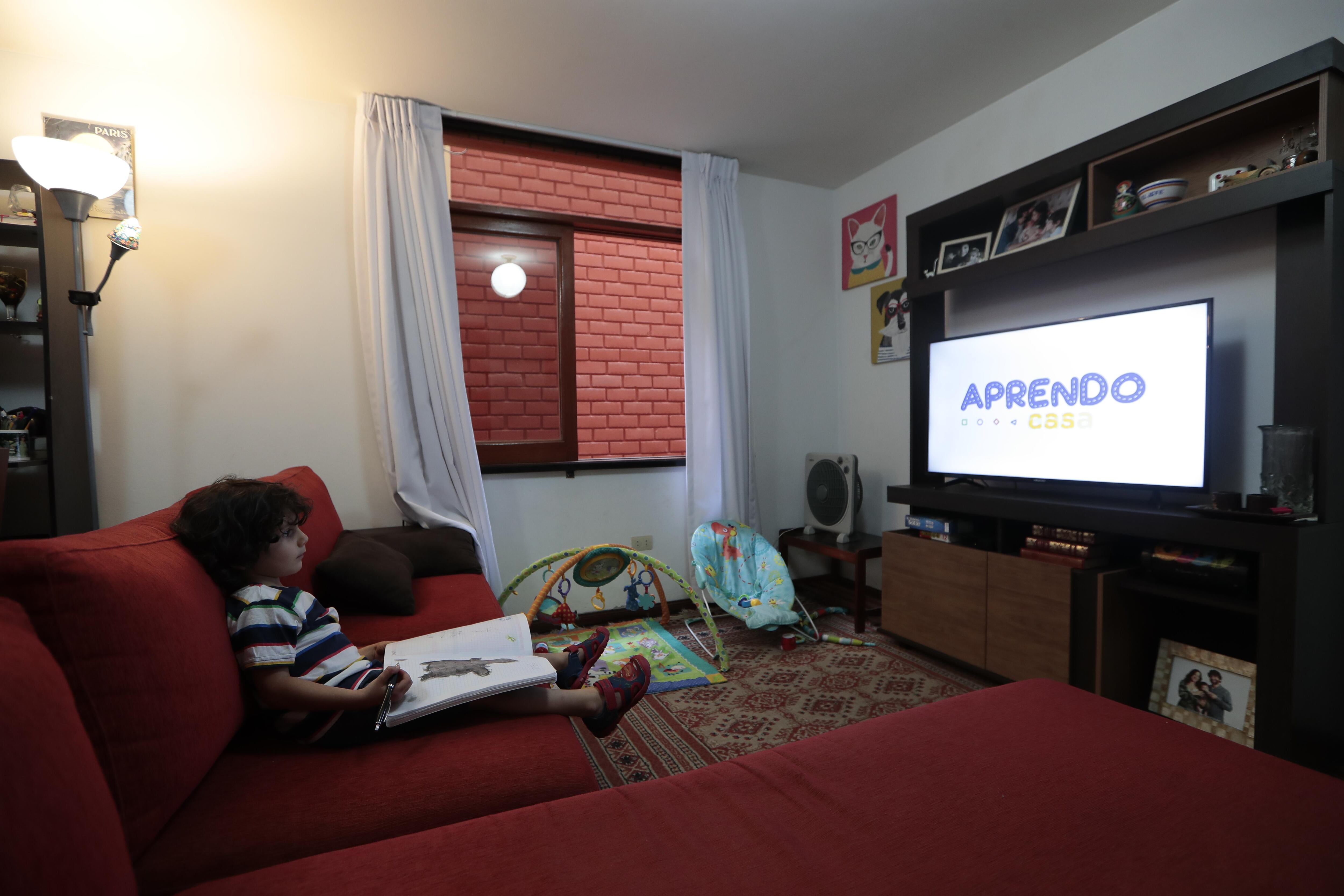 Latina, ATV, América TV, Panamericana TV y Global transmitirán los programas del plan “Aprendo en casa”. (Foto: Hugo Perez)