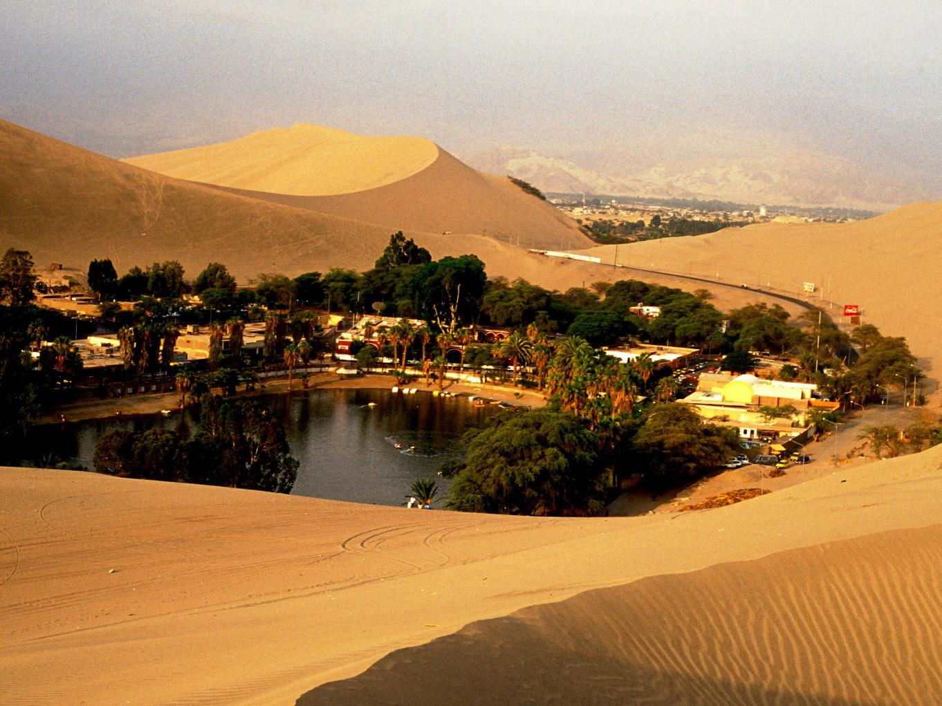 Huacachina: Luchan por conservar atractivo turístico