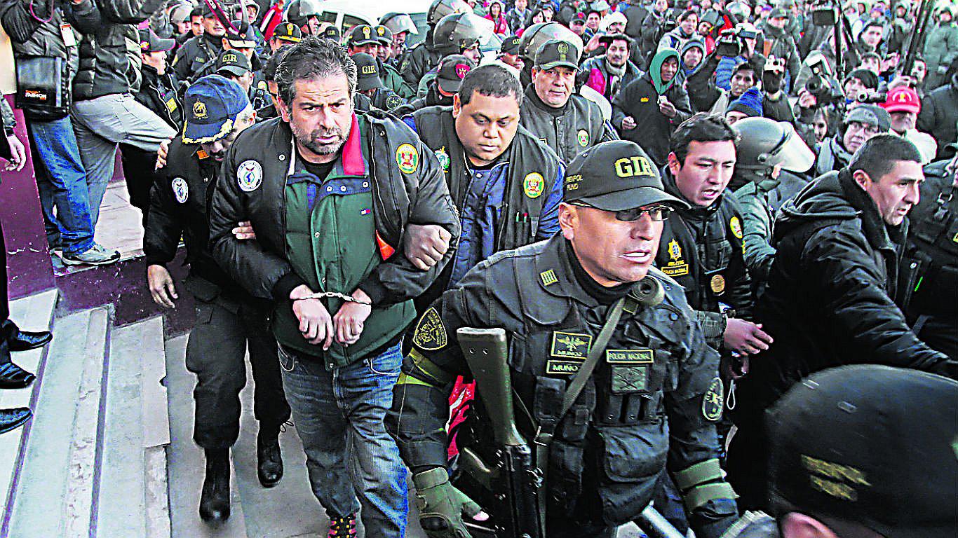 Belaunde Lossio seguirá en clínica y el Inpe se incomoda