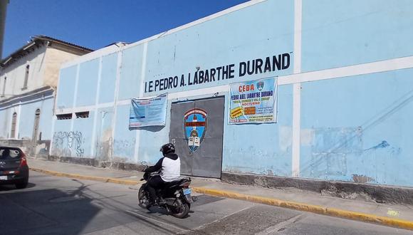 Robo en institución educativa ubicada en pleno centro de Chiclayo.