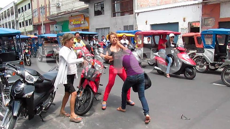 Pelea de mujeres paralizó principal avenida de Iquitos