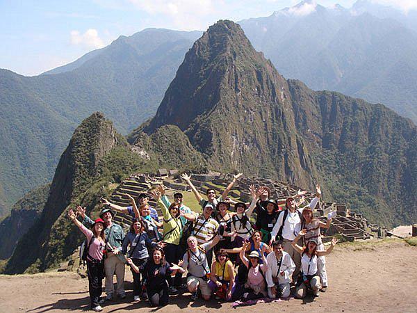 Turismo Perú: Reglamentan actividad de los guías de turismo