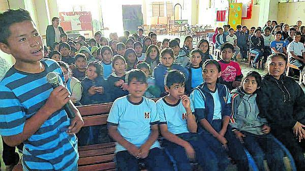 Ica: 13 mil vacantes para traslado a colegios públicos