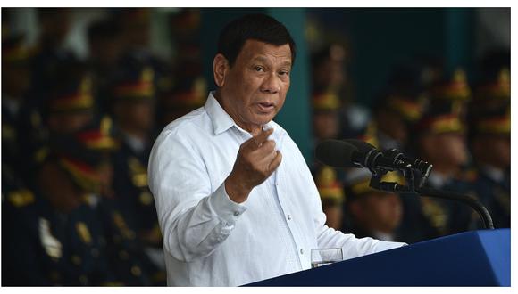 Presidente de Filipinas amenazó con matar a policías acusados de corrupción (VIDEO)