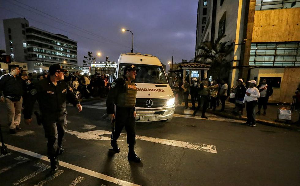 Edwin Donayre es llevado al penal Castro Castro en ambulancia (FOTOS)