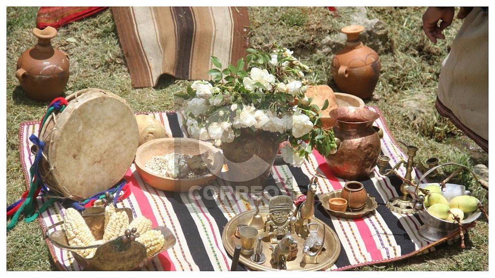 ​Sacerdotes andinos rinden culto al agua en complejo arqueológico de Huancayo (FOTOS)