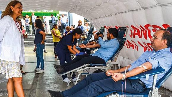 ​Campaña de donación de sangre para niños con cáncer del INEN en La Victoria