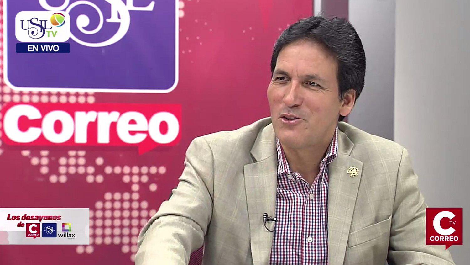 Segundo Tapia saludó decisión de Keiko Fujimori de fomentar el diálogo con Pedro Pablo Kuczynski