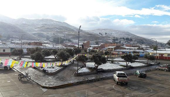 Evalúan daños tras descenso de temperatura y nevadas en Cusco  