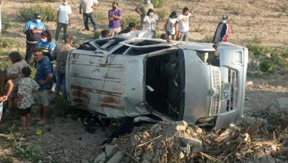 Pisco: Volcadura de minivan deja siete heridos en sector Bellavista