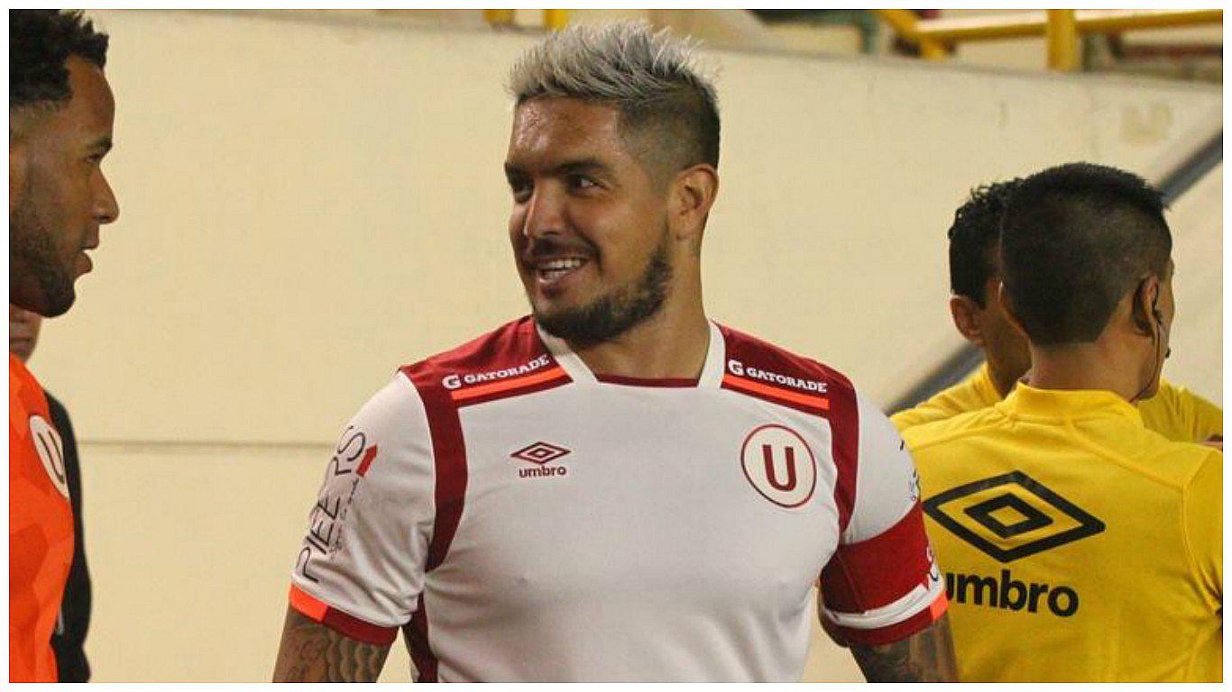 Juan Manuel Vargas jugará con Universitario de Deportes hasta agosto y sin cobrar
