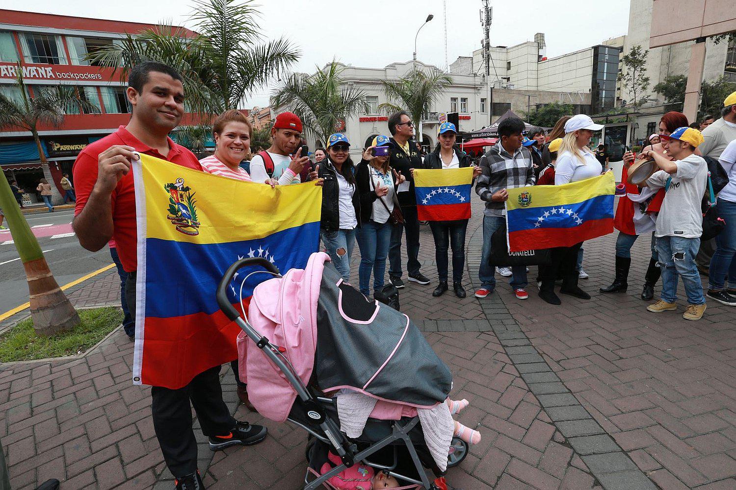 Perú es el segundo país con más inmigrantes venezolanos de la región