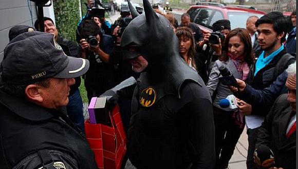 ​PPK: 'Batman' llegó a la casa de virtual presidente y mira lo que pasó