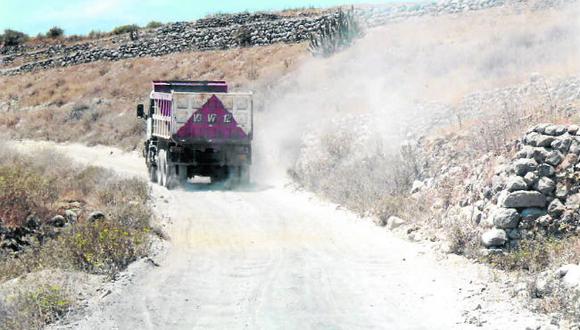Cultivos se malogran por uso de vía en Chiguata