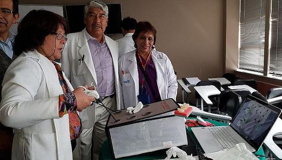 Médicos especialistas se capacitan en Cusco