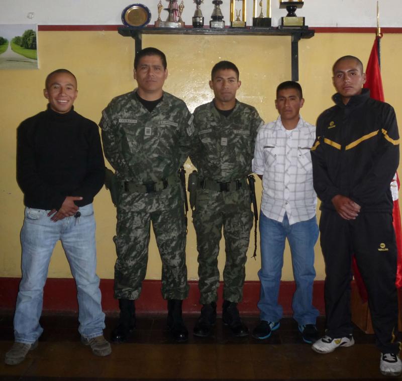 Soldados huancaínos logran ingreso a escuela militar y PNP