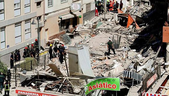 España: Un muerto y nueve desaparecidos tras el derrumbe de edificio