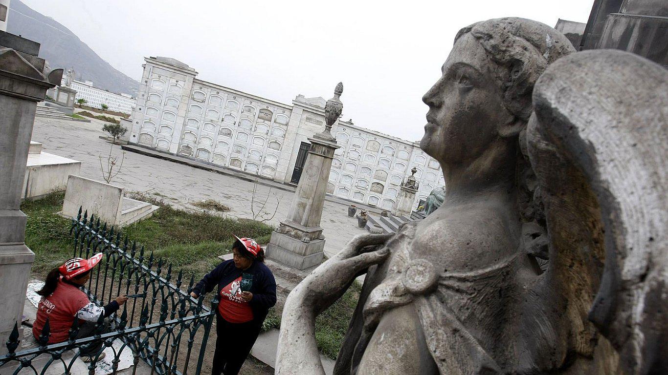 Presbítero Maestro: convocan a voluntarios para limpieza del cementerio 