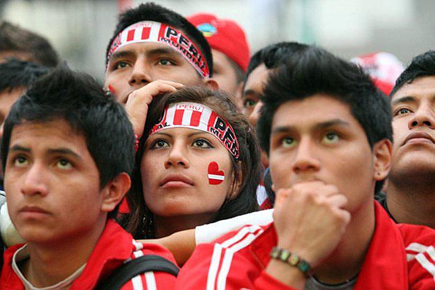 ​Selección peruana: FIFA sanciona al Perú con más US$ 30 mil por actos discriminatorios