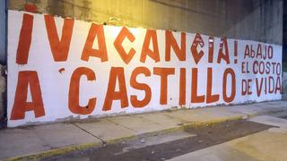 Cusco: aparecen pintas a favor de la vacancia de Pedro Castillo (FOTOS)
