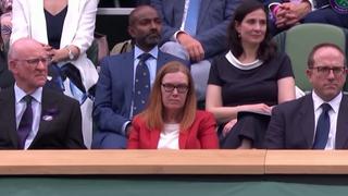 Creadora de la vacuna de AstraZeneca, Sarah Gilbert, recibe emotiva ovación en Wimbledon (VIDEO)