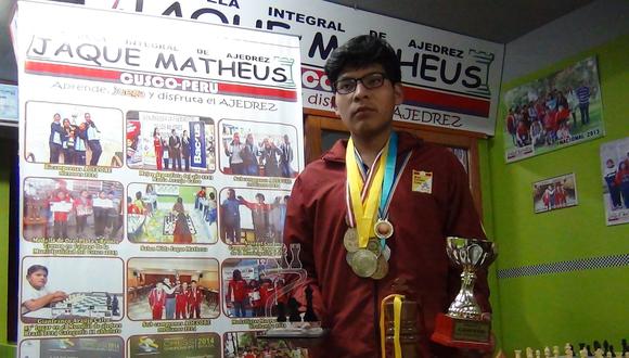 Cusqueño es bicampeón macroregional de Ajedrez 