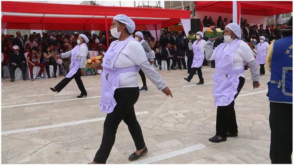 Shapish salen a las calles por aniversario de la provincia de Chupaca (FOTOS)