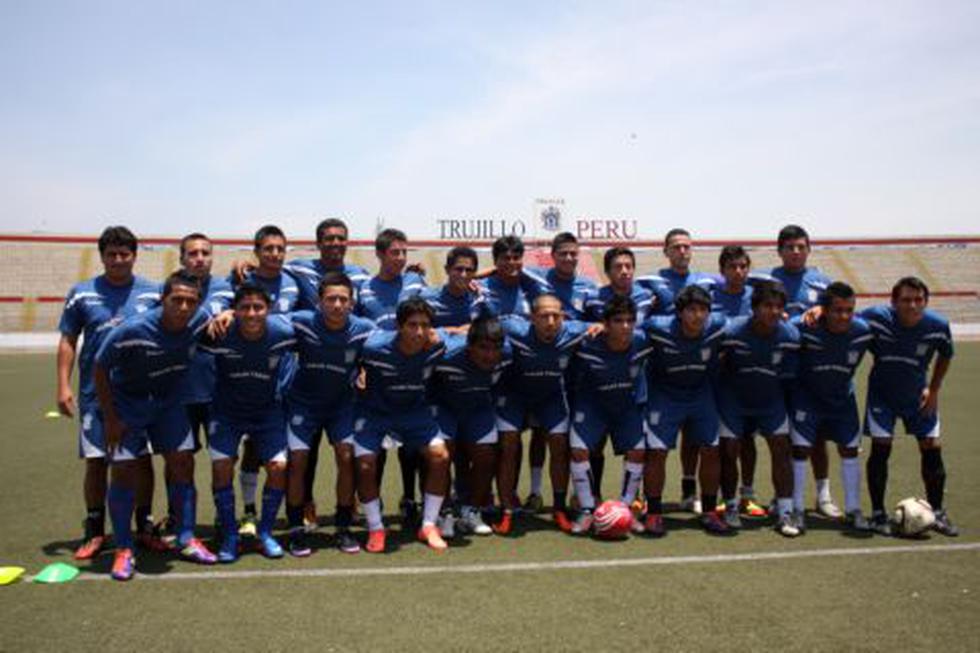 Carlos Tenaud presenta plantel del 2013