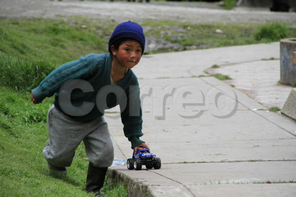 Correo hizo realidad el milagro de Navidad para los niños de Comas (FOTOS)