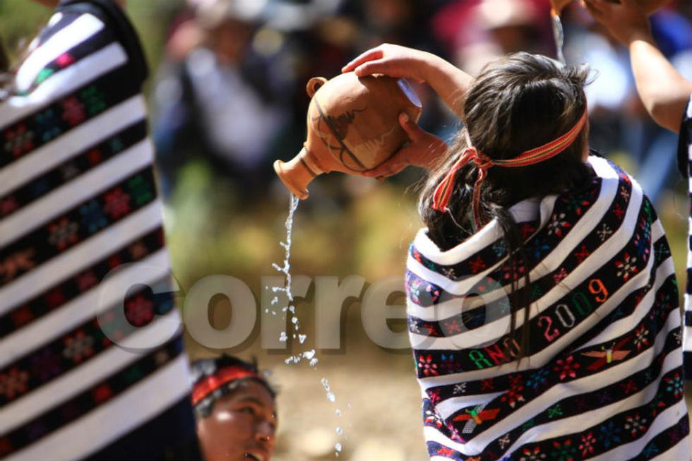 Escenifican pagapu en manantial de Wariwillka (VIDEO)