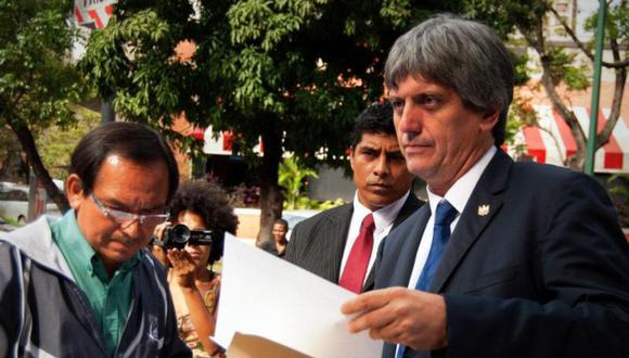 Declaraciones de embajador Raygada generan altercado en comisión de Relaciones Exteriores